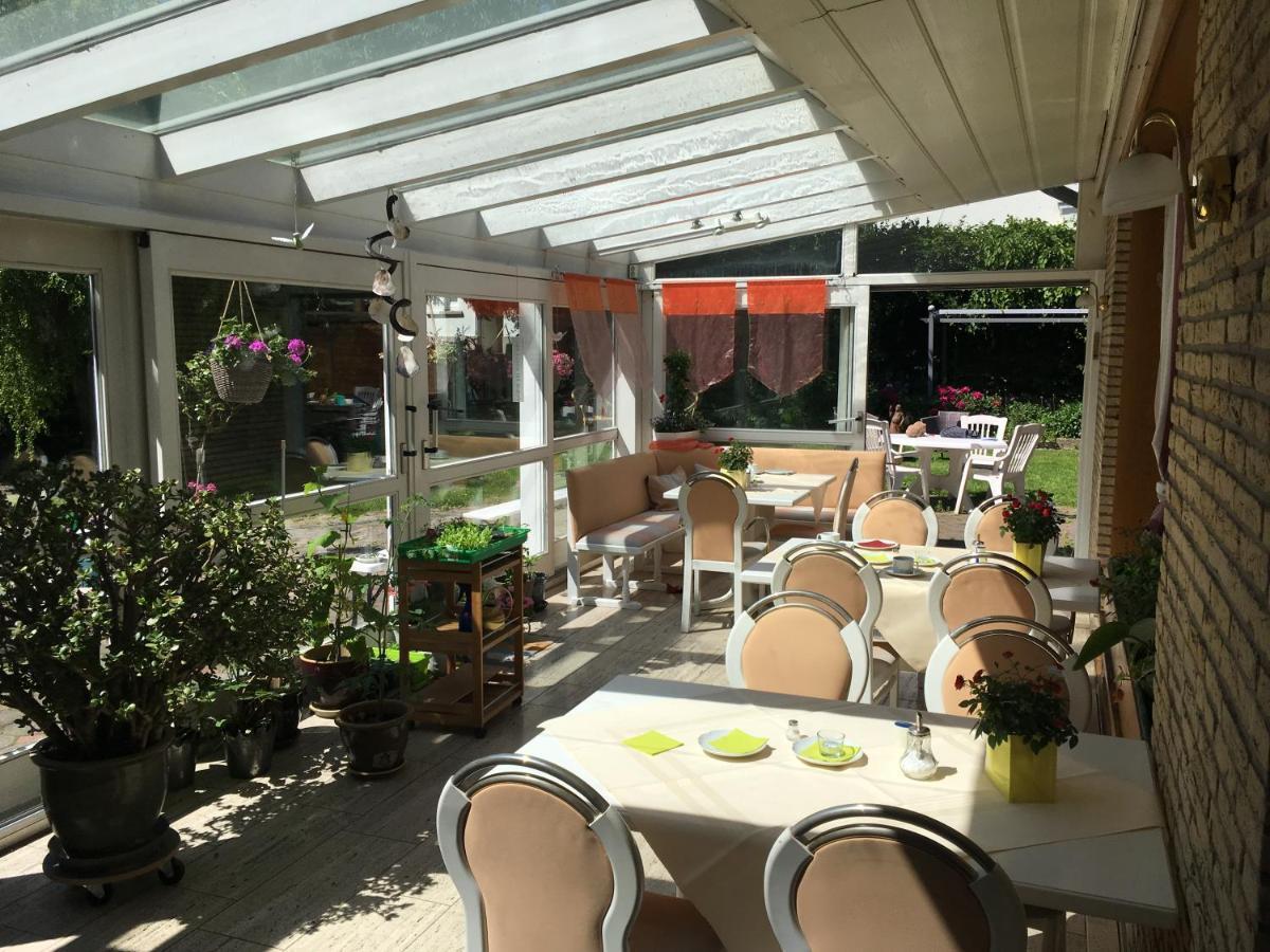 Gaestehaus Sonntag Bad Oeynhausen Buitenkant foto